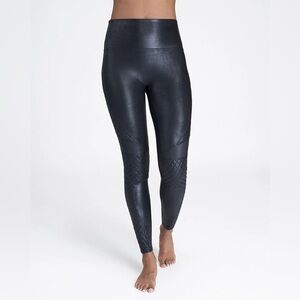 SPANX Quilted Faux Leather Legging Very Black Business Casual Women’s Small